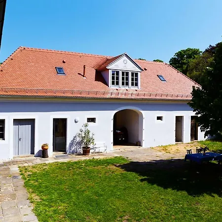 Holiday home Weingut Haus Steinbach Radebeul
